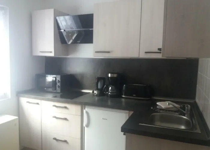 Am Waldesrand Mit Und Ohne Garten Knusperhäuschen, Teufelsloch, Walpurgishütte, Brockenhütte *